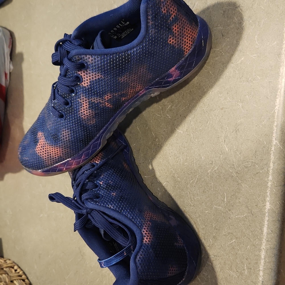 Nobull tye dye trainers 7.5 extra laces